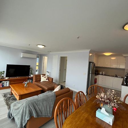 Private Room With Ensuite In The Cbd Canberra Exterior photo