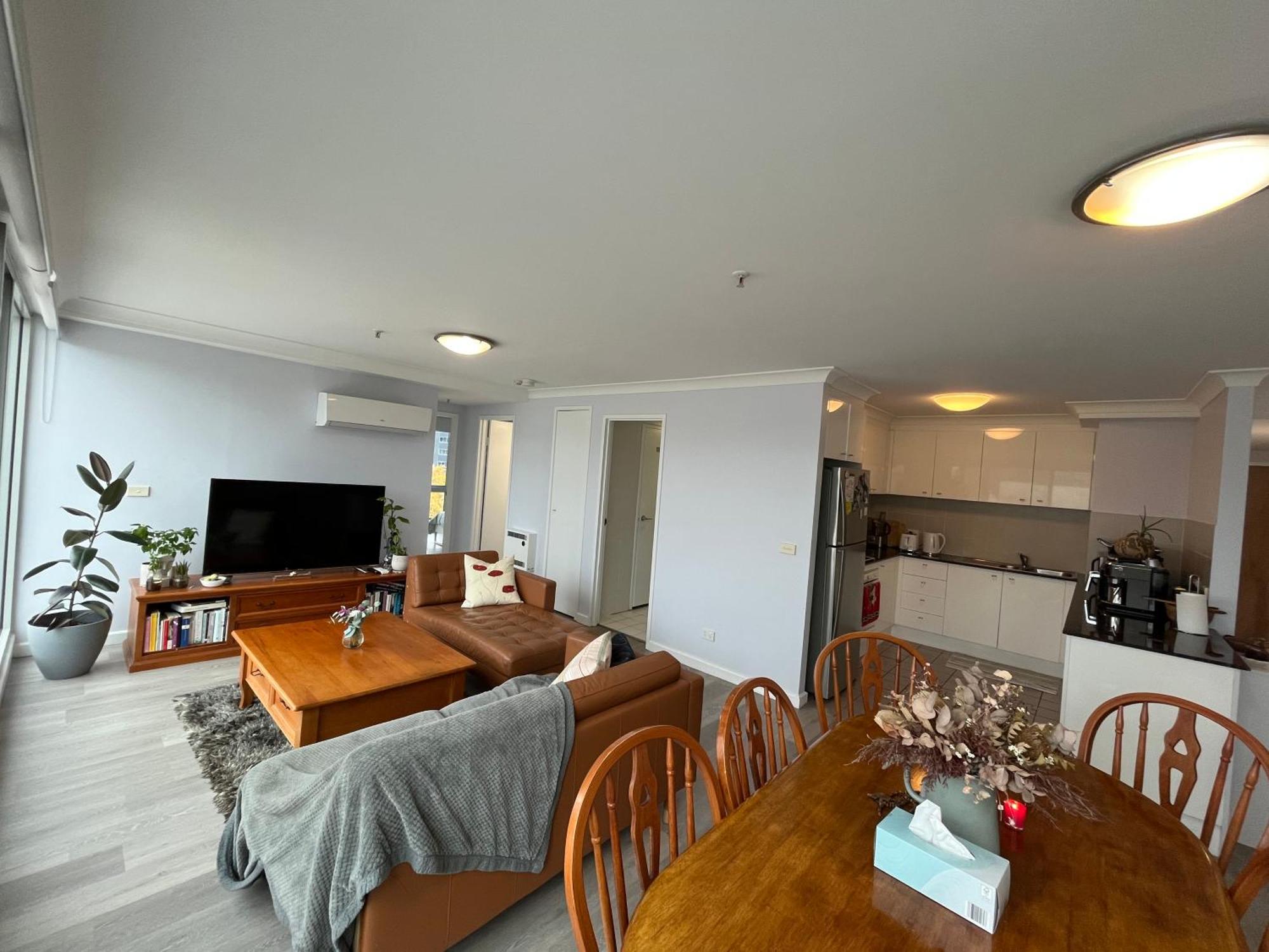 Private Room With Ensuite In The Cbd Canberra Exterior photo